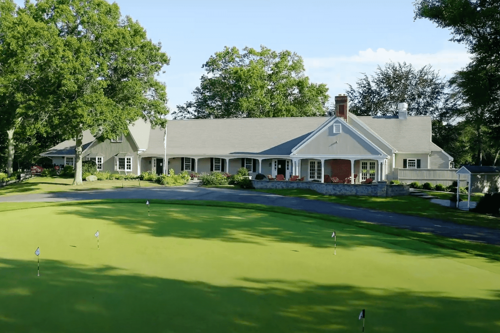 Black Hall Club