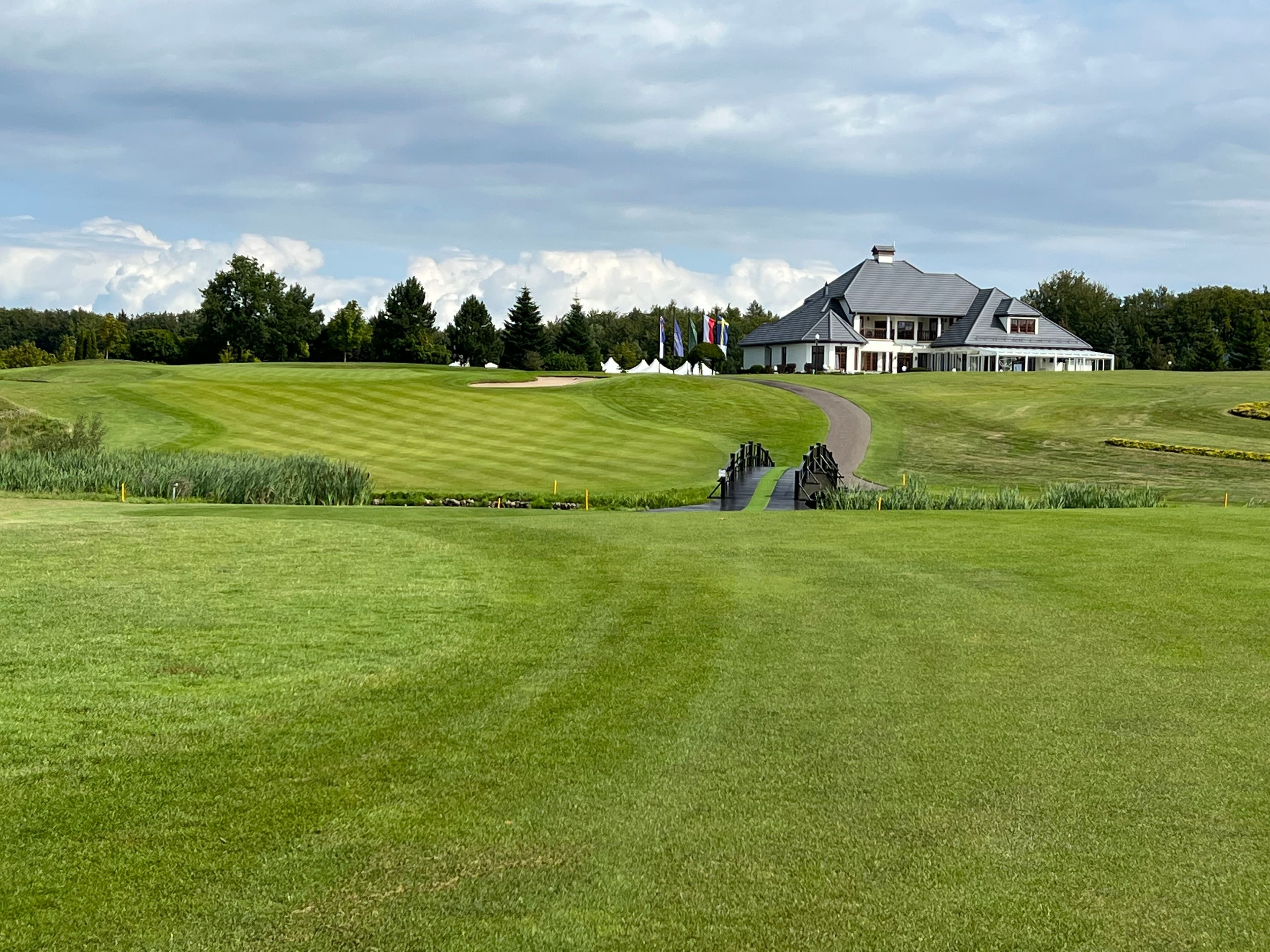 Sierra Golf Resort