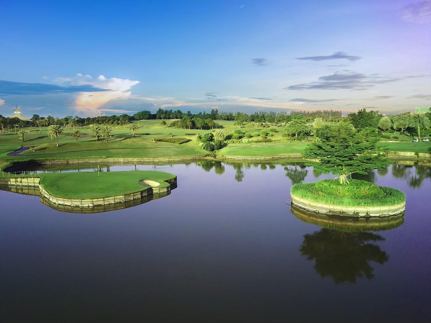 Royal Gems Golf City