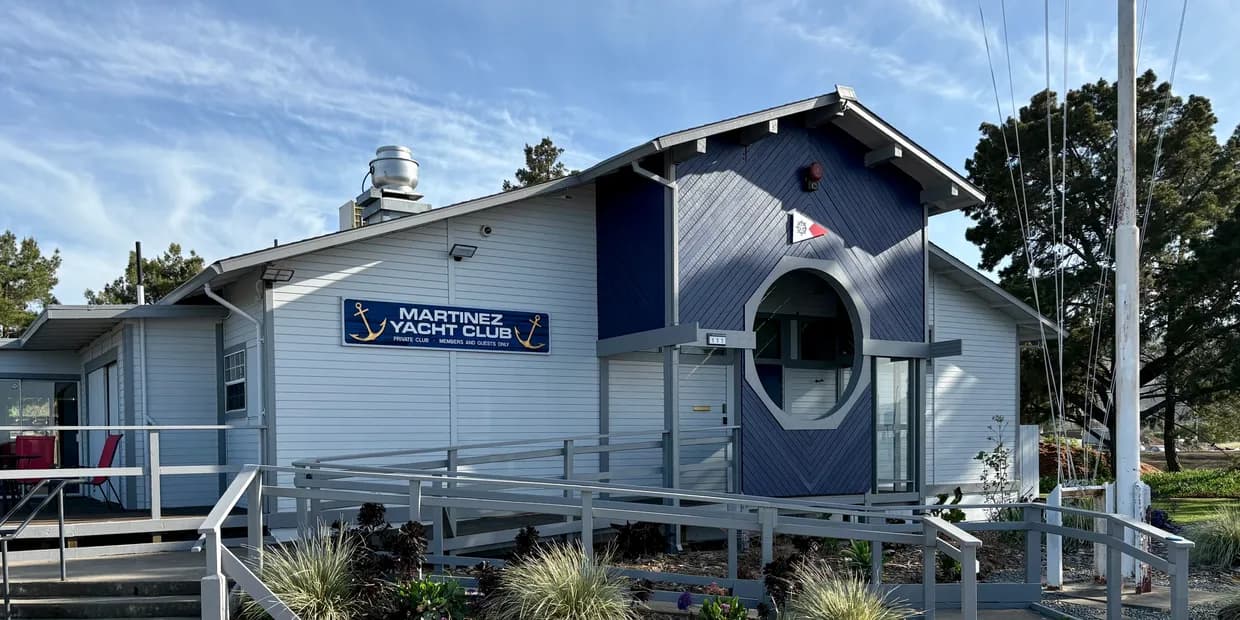 Martinez Yacht Club, Martinez, California