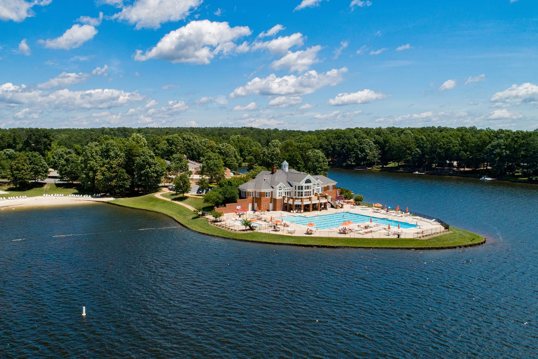 Fawn Lake Country Club