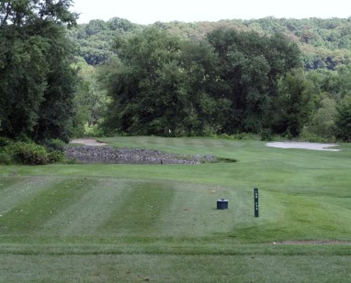 Candlewood Valley Country Club