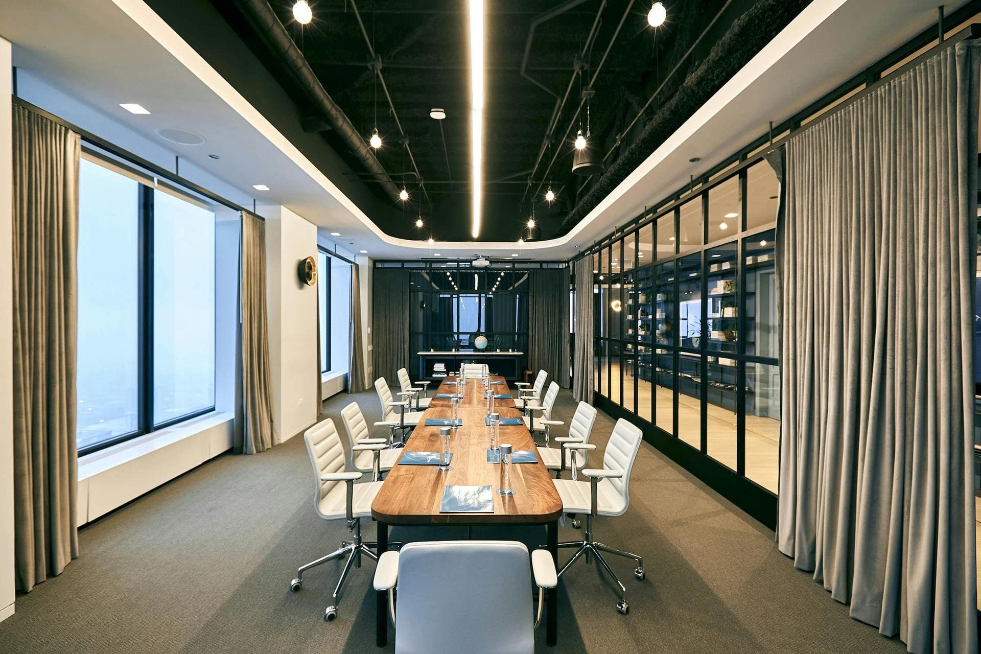 The Metropolitan Club