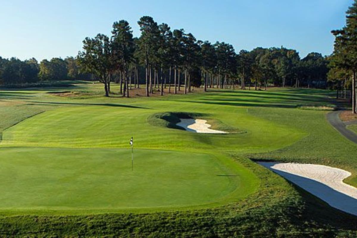 Forest Oaks Country Club