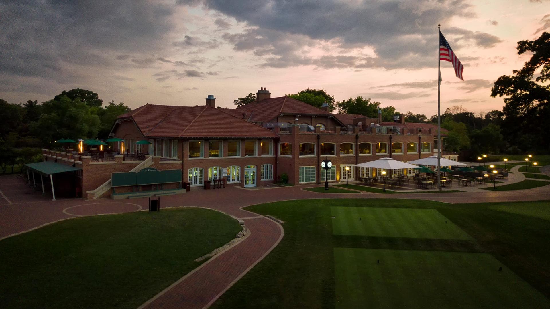 Oak Park Country Club