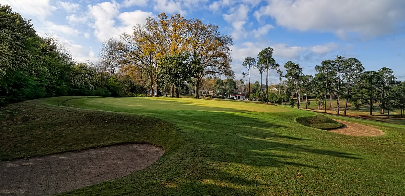 Laurel Country Club