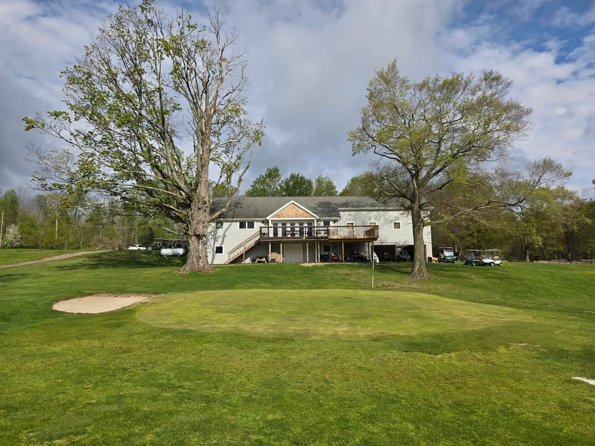 Wemberly Hills Golf Course