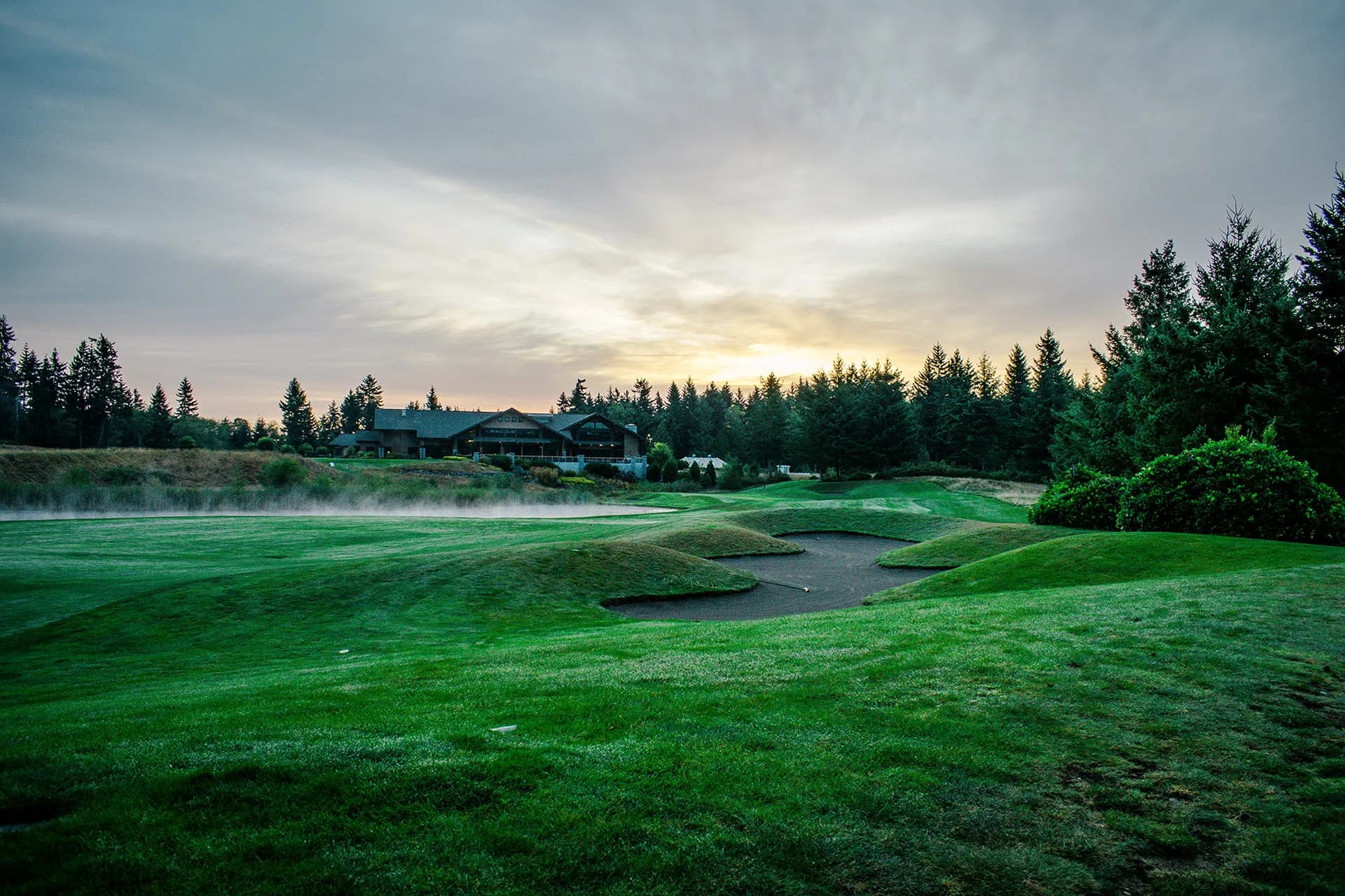 White Horse Golf Club