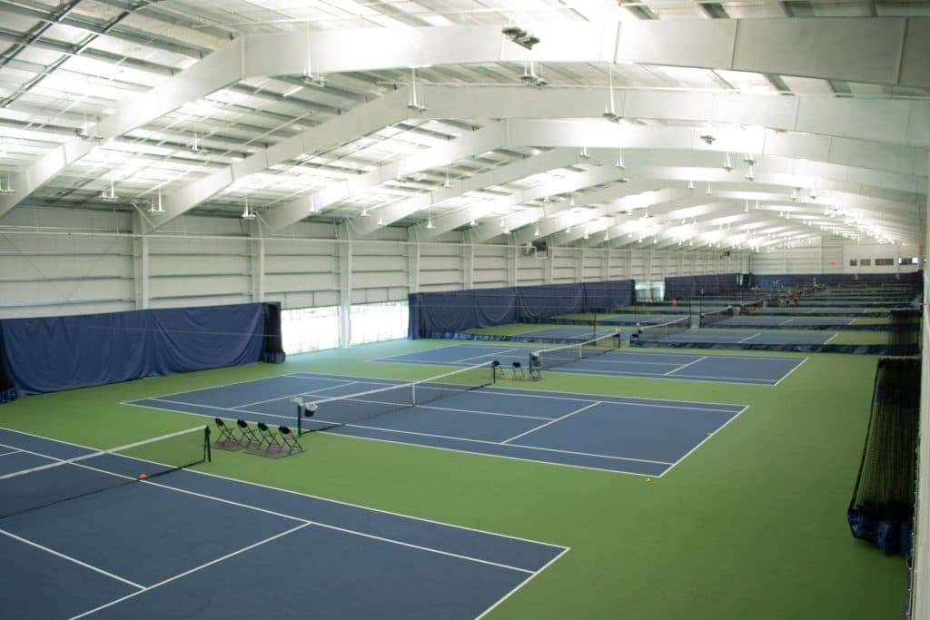 XS Tennis Village